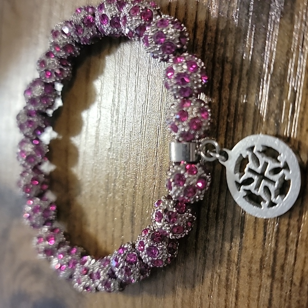 Pink & silver bracelet - Picture 2 of 2